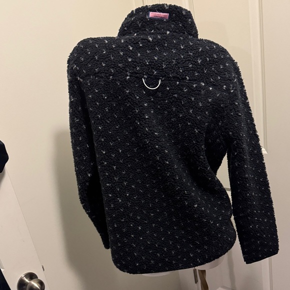 Vineyard Vines Textured Black Teddy Jacket - Picture 7 of 8